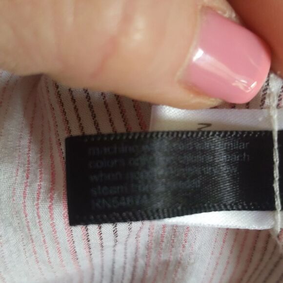 The Limited button down blouse, white pink maroon striped blouse, M - Picture 4 of 5